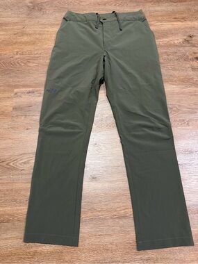 The North Face Men’s Outdoor Hiking Pants Olive Green Size 32x32 Stretch Trail